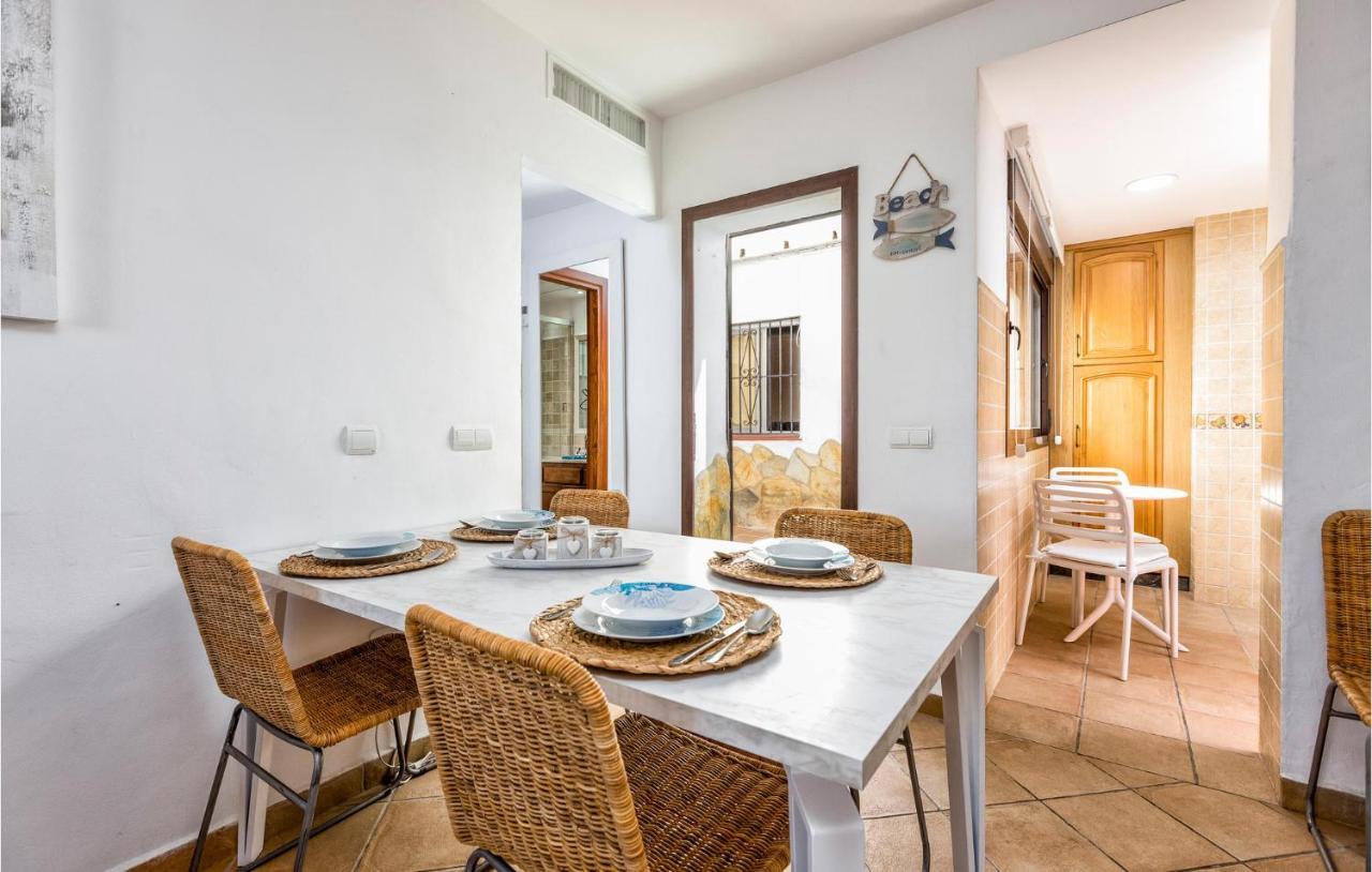 Gorgeous Home In Marbella With Kitchen Exteriör bild