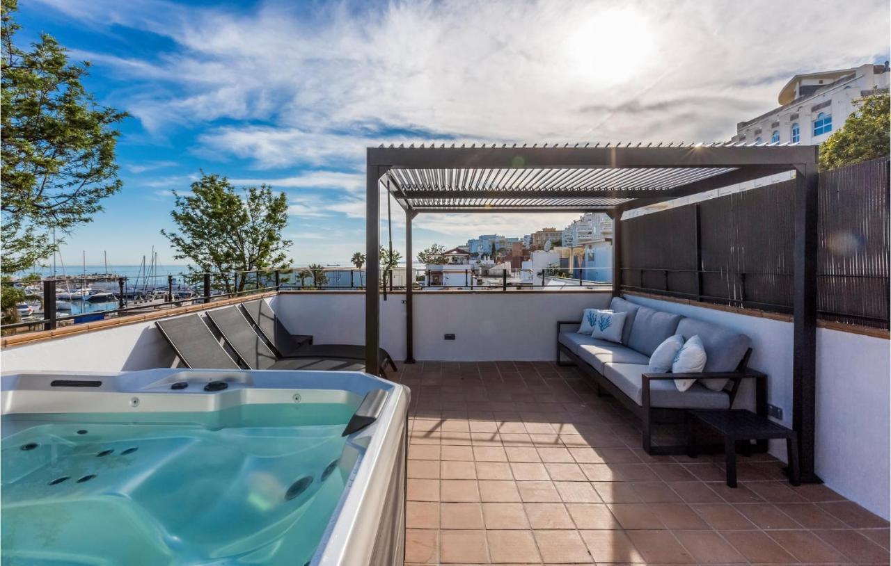 Gorgeous Home In Marbella With Kitchen Exteriör bild